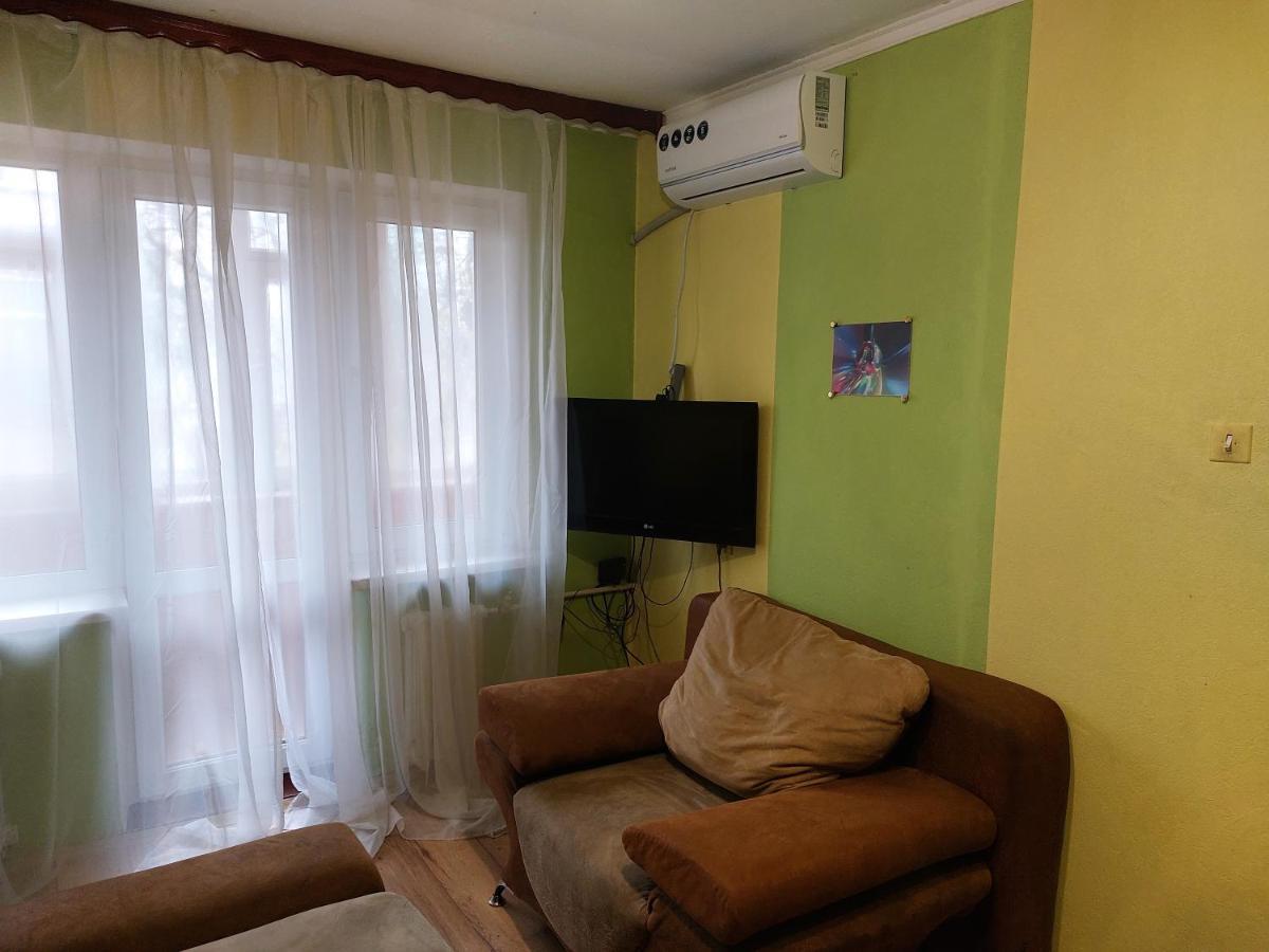 Район Деснянской Правды Apartment Chernihiv Exterior photo